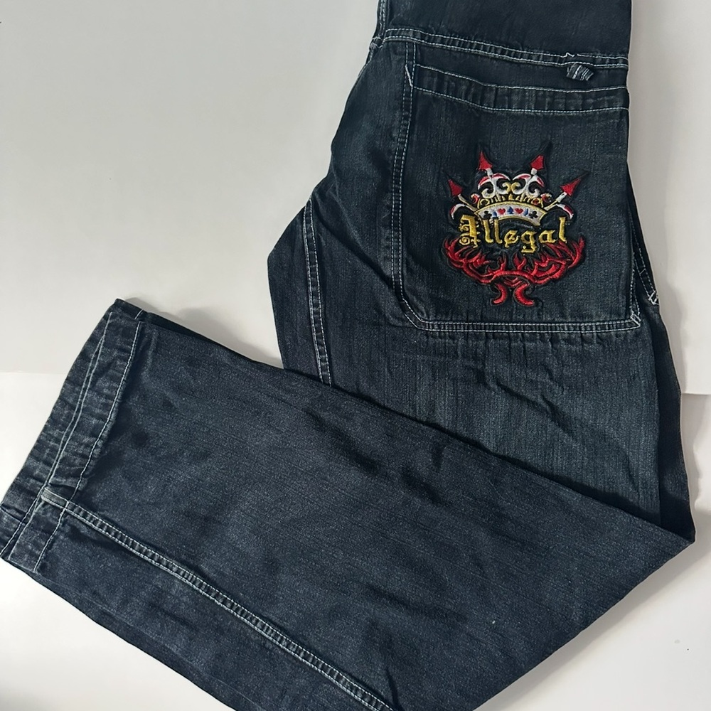 Rare Vintage Y2K JNCO Illigal Crown Jeans
